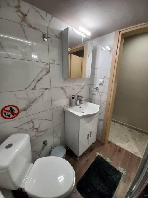 Kassandrou Deluxe Apartment Thessaloniki Buitenkant foto